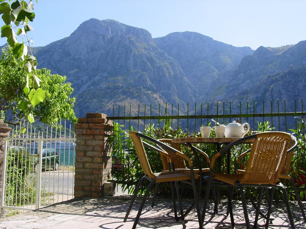 Apartment Mimosa Kotor Værelse billede